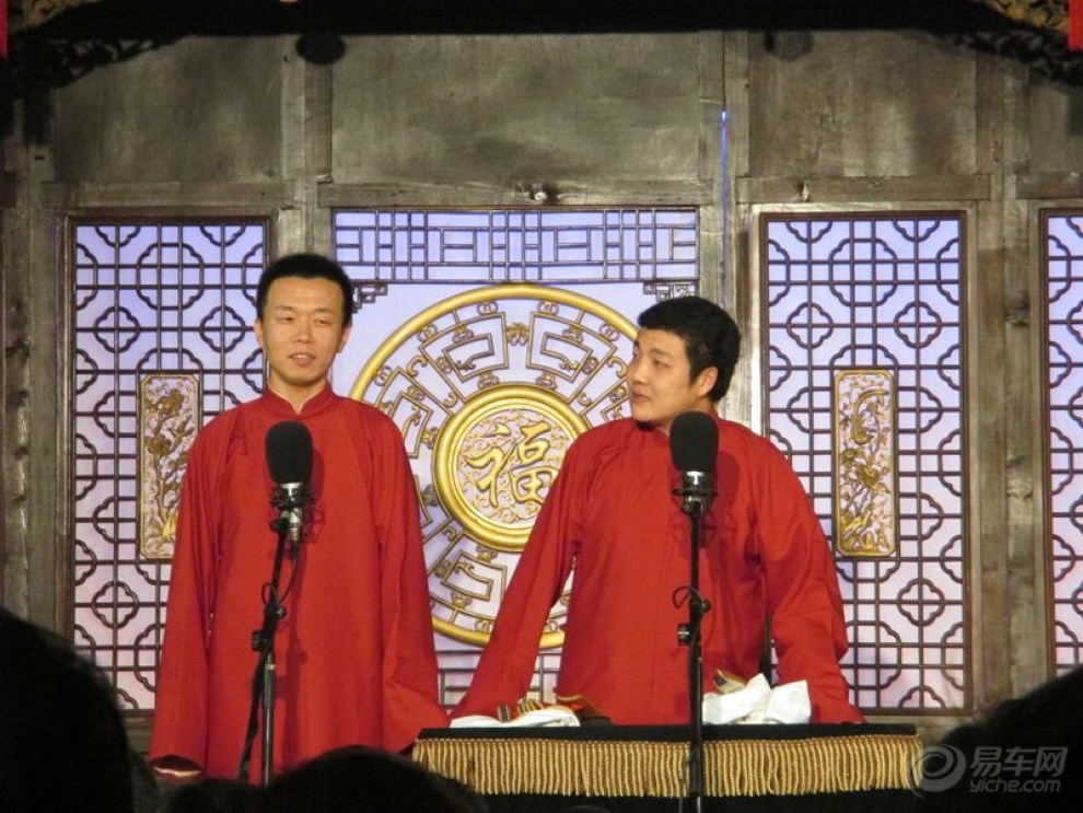 【天津相声俱乐部贺重庆逗乐坊2周年专场演出