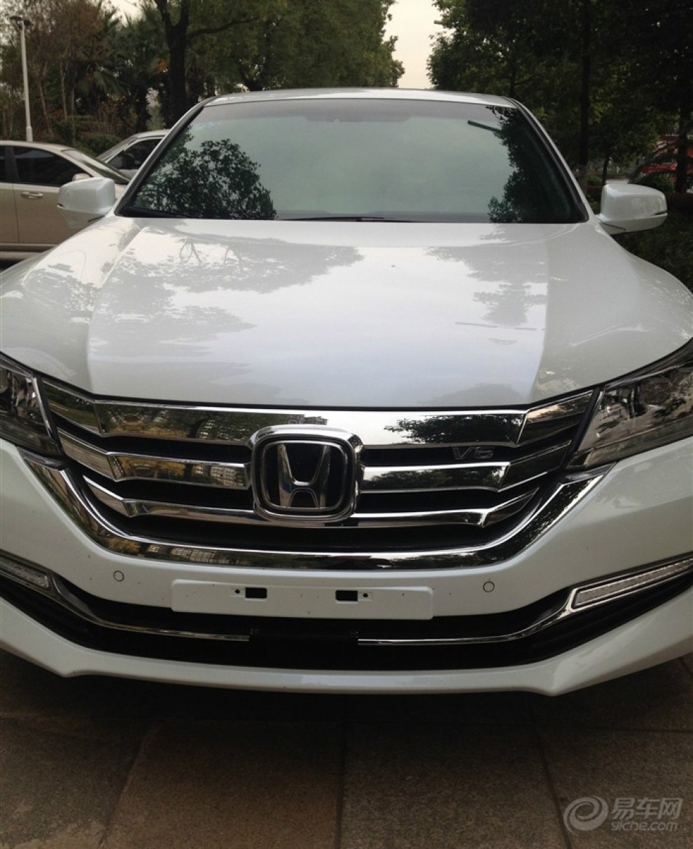 【9代雅阁3.0顶配,大片来袭!求点赞!】_雅阁论