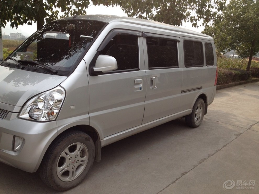 【我的五菱荣光1.5加长版9座】_荣光图片集锦