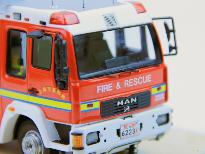 【上海消防 3.2米一七式MAN压缩空气泡沫消防