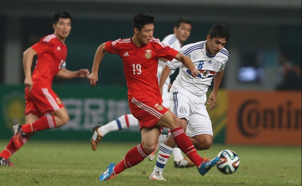【热身赛-郑智佩家军首秀进球武磊建功 中国2