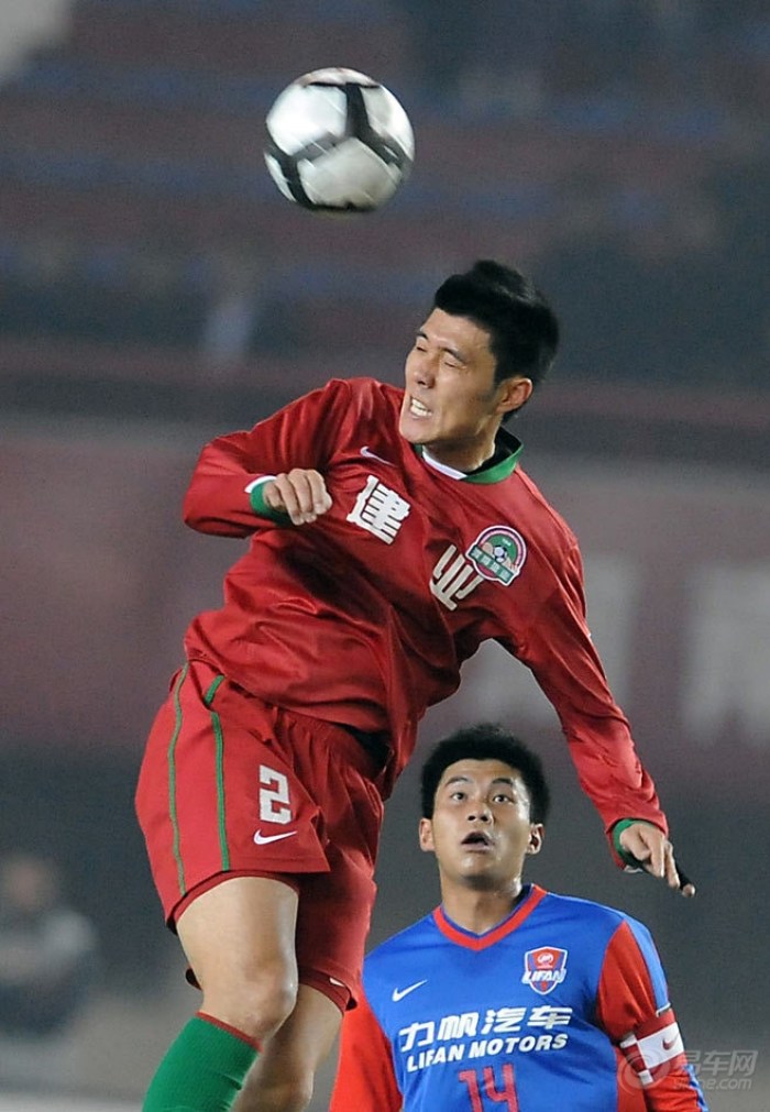 【【足球风暴】*精华帖大比拼*国内足球欣赏 4