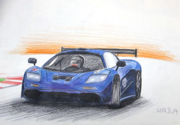 手绘汽车【2】--彩铅蓝色的迈凯轮f1