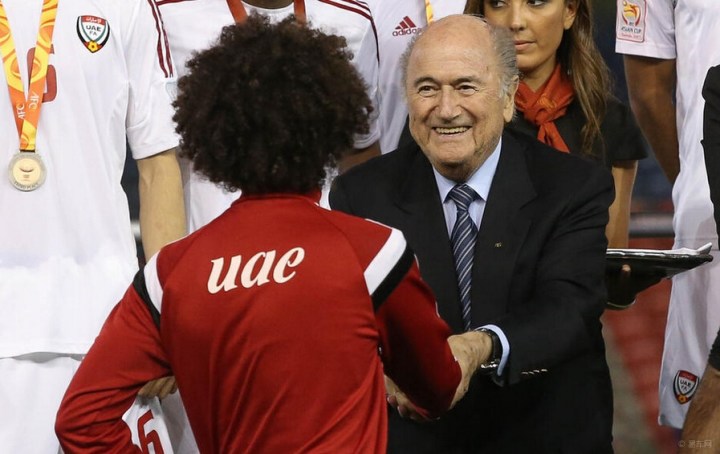 【亚洲杯-海湾梅西2助攻 阿联酋3-2十人伊拉克