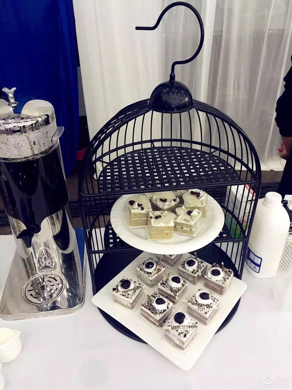 【游泳冠军孙杨今天在杭州豪帝4S店提车了】