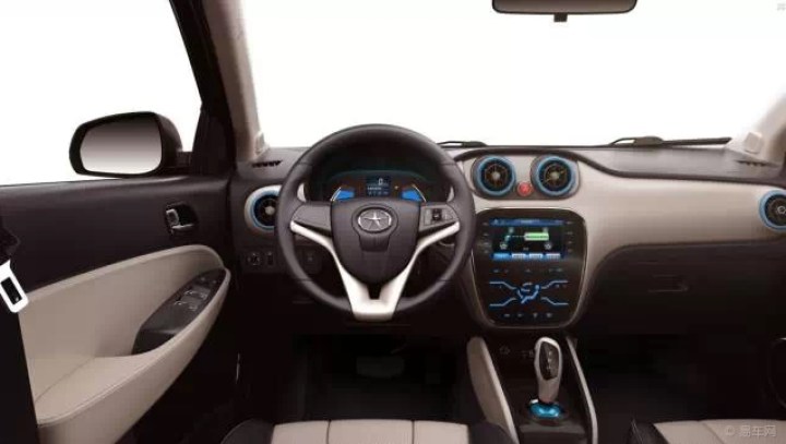 【开启互联网+新能源时代 江淮iEV5正式上市