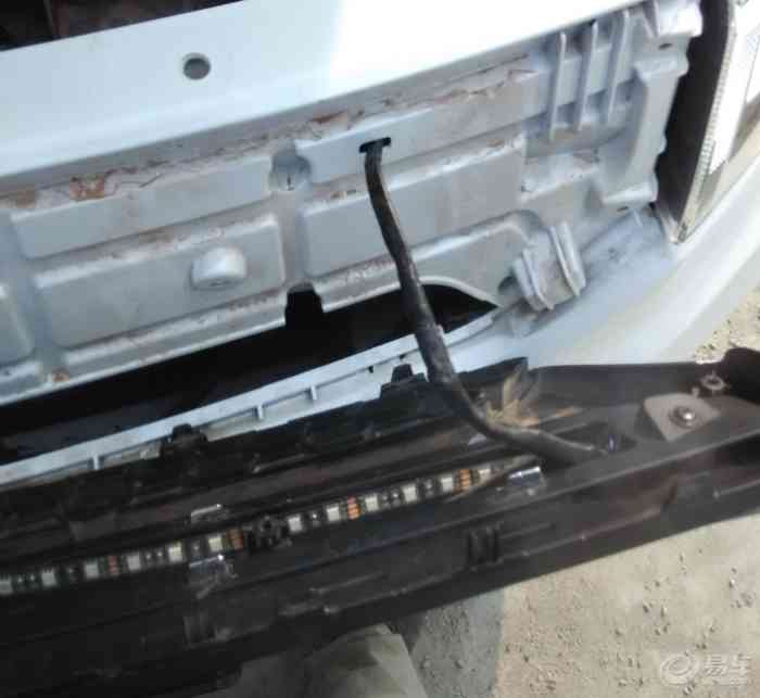 【大家都改我也改,中网拼音七彩灯。】长安CS