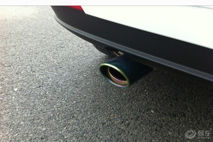 【丫头当车模来一张大鹏展翅恨天低】_风云2