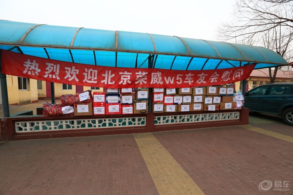 【百善孝为先,善待老人,因为我们都会老去。--