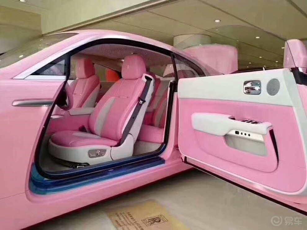 劳斯莱斯魅影粉色贴透明隐形车衣 贴透明车衣效果怎么样