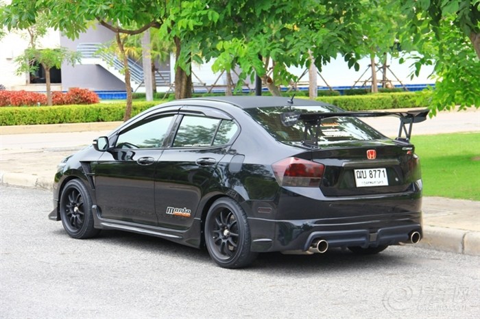 【泰国碳纤锋范-很战斗】_锋范论坛