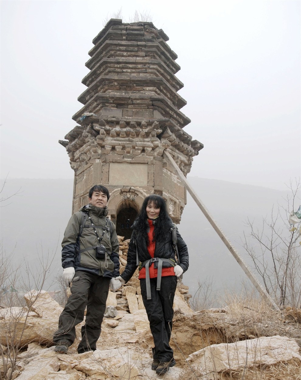谷稷山观赏群塔古寺~~吕峪沟环秀寺探幽~~长乐寺寻访古迹