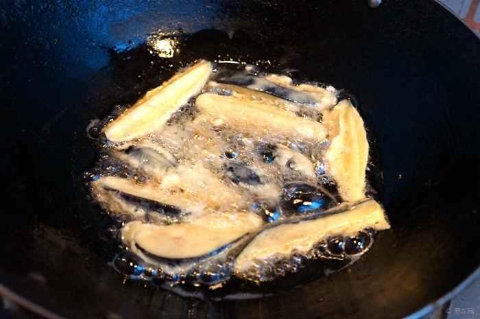 茄子怎么晒得脆皮 7df2a939d10e497b9da6a261523c98b2.jpg