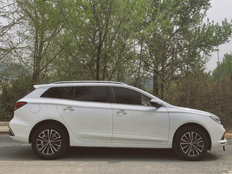 终于提车荣威新能源旅行车ei5车主初体验