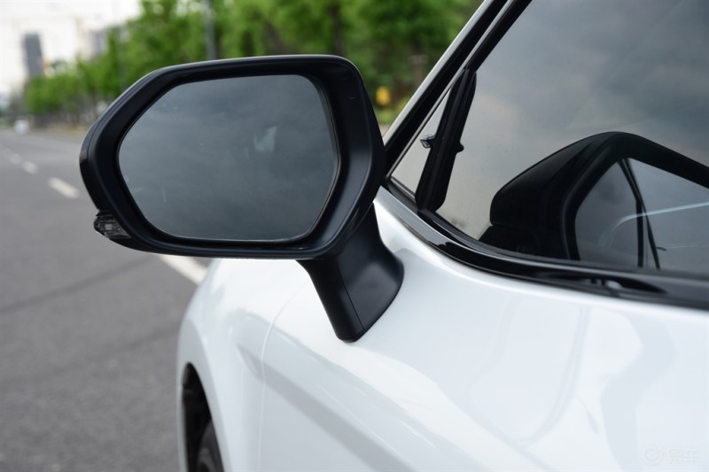 当初选择小凯是对的不后悔八代凯美瑞