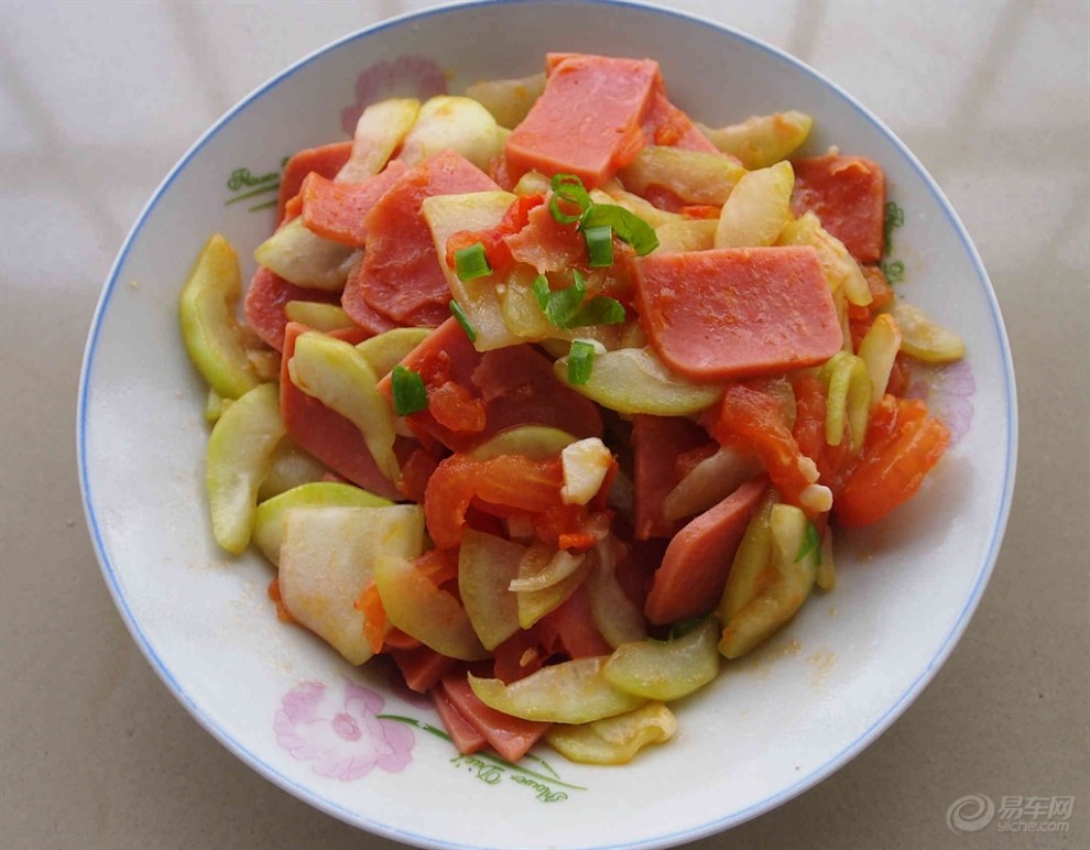 【美味日志】胡瓜蕃茄炒肉花香肠