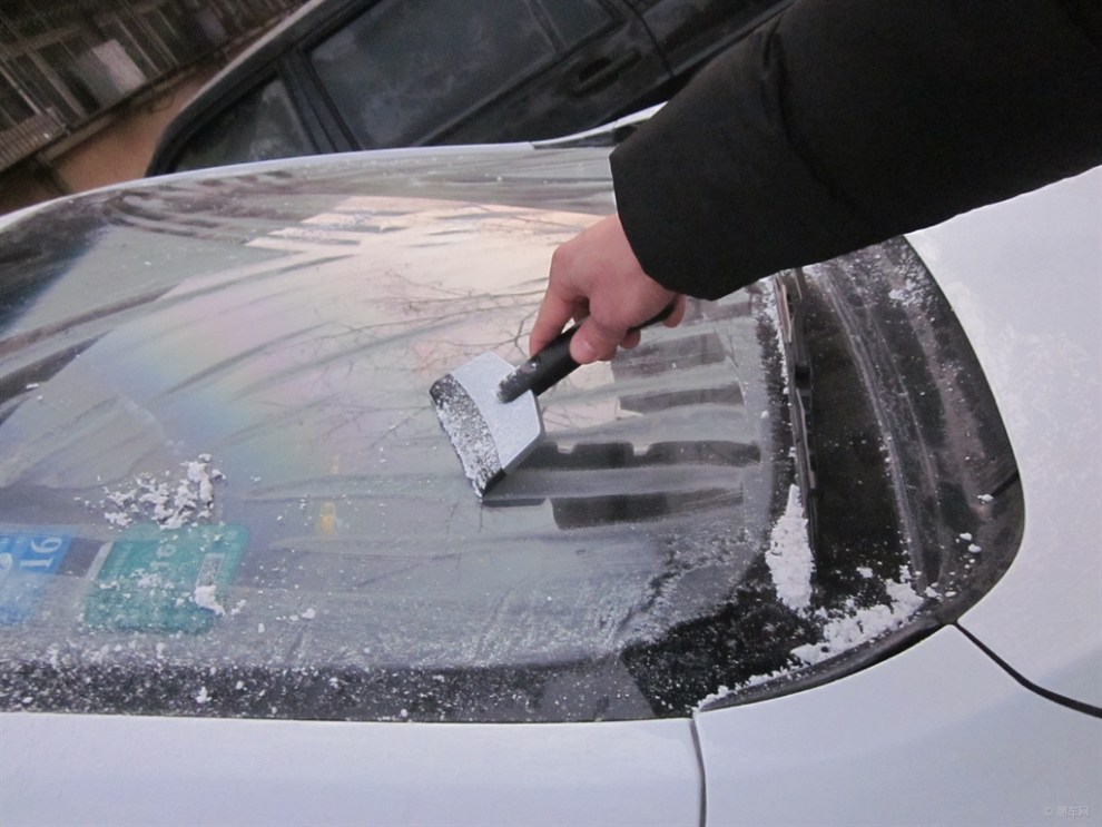 【出车前除霜】_赛欧社区图片集锦_汽车论坛-易车网