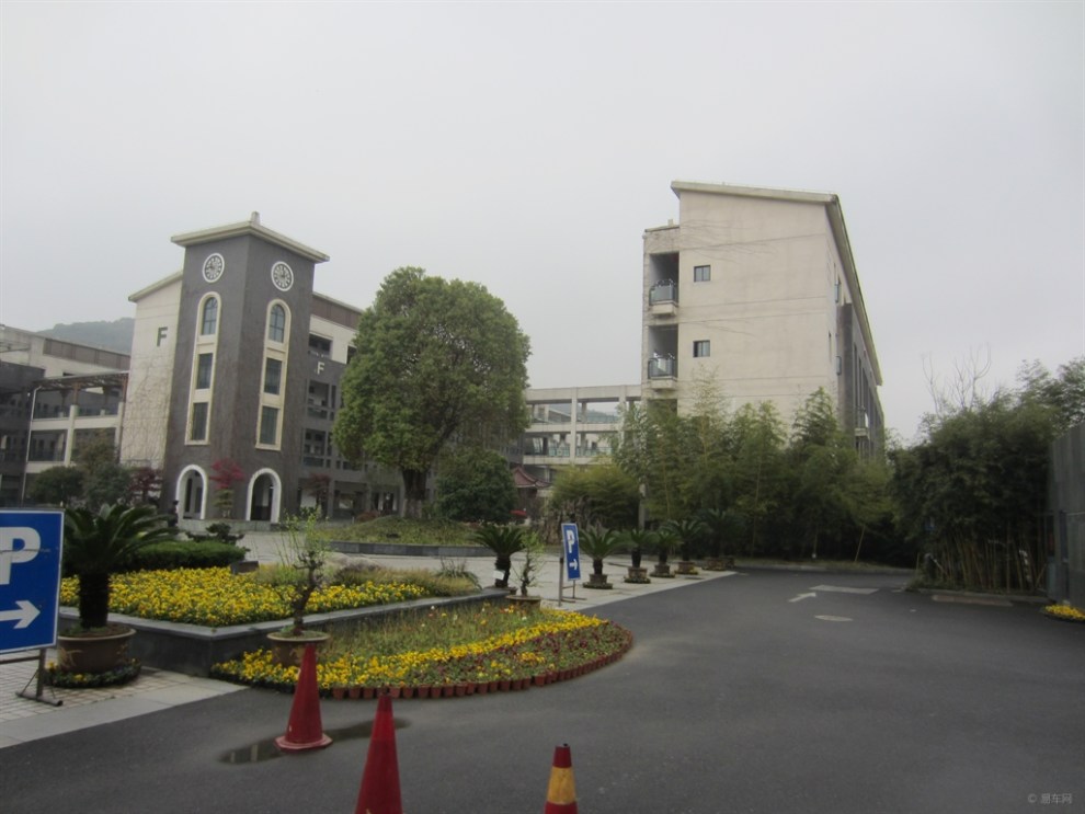 【精华大比拼】继续跟我游杭七中!