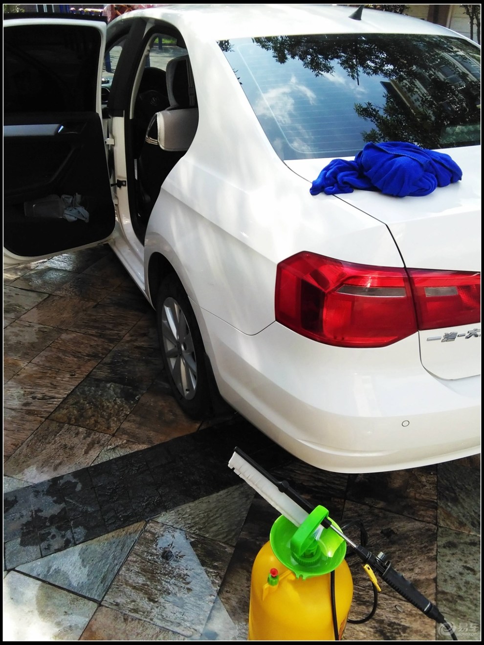 【车行天下】夏日洗车洗刷刷