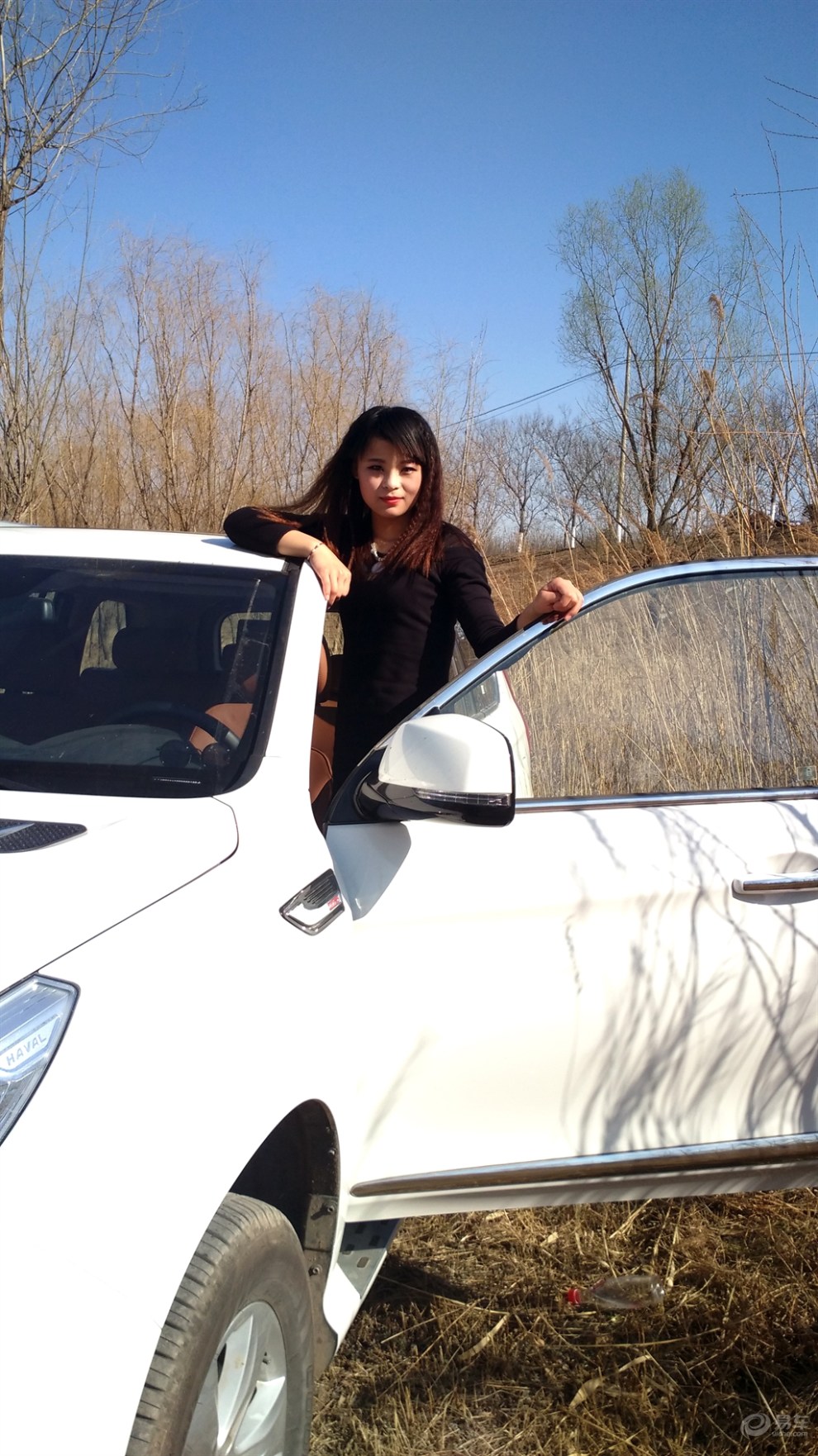 轰9首发媳妇当车模