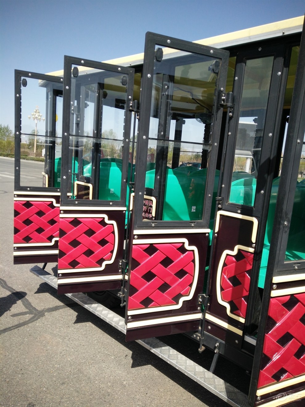 "康巴什号"小火车