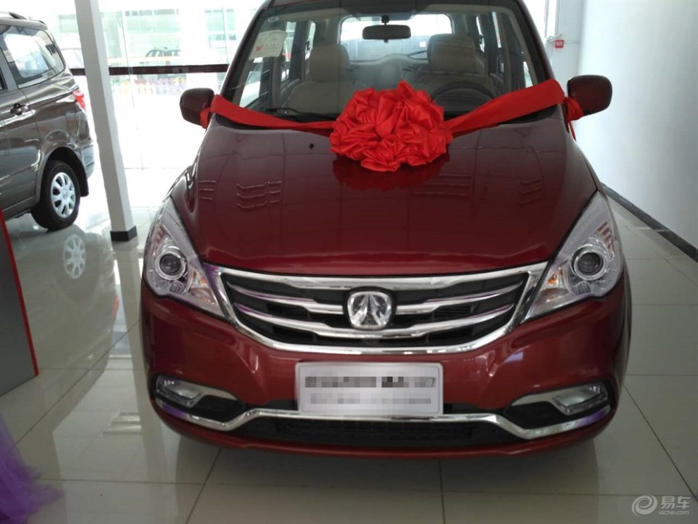 看车北汽威旺m30,谈谈一点感受