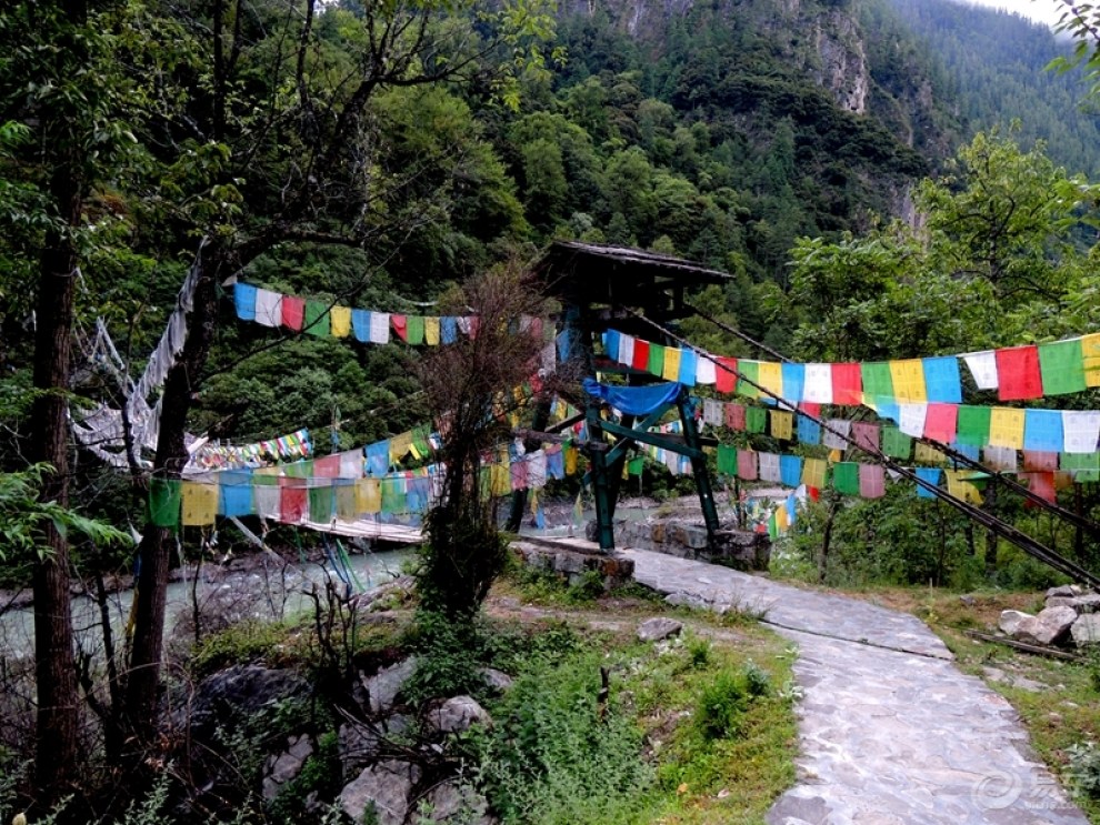 【原创首发】西藏·拉月藤网吊桥