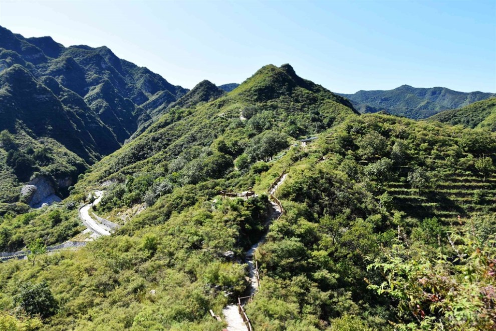 【自駕遊記】環穿古村落房山南窖水峪村登紗帽山