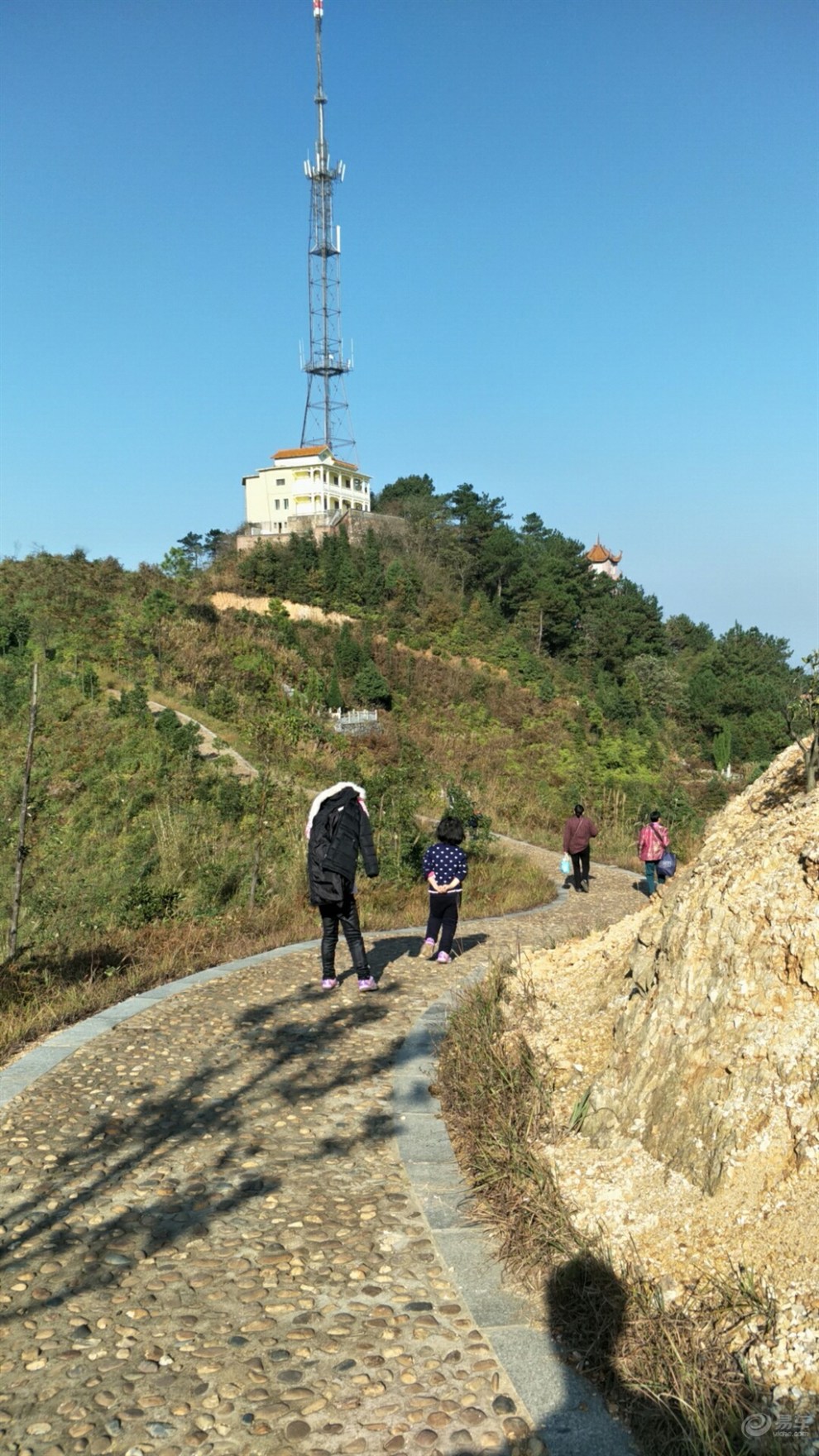 【湖南cs75车友会】周末75伴我去爬山