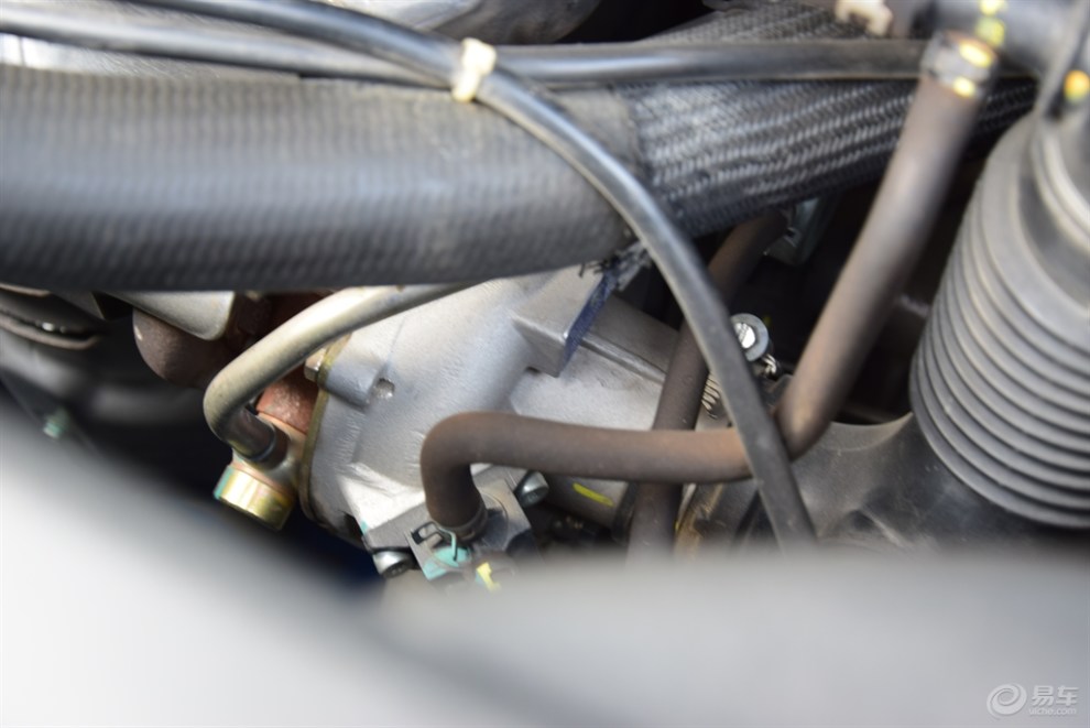 【【精华帖争霸赛】【无锡cs75车友会】75更换玻璃水壶盖】_长安cs75