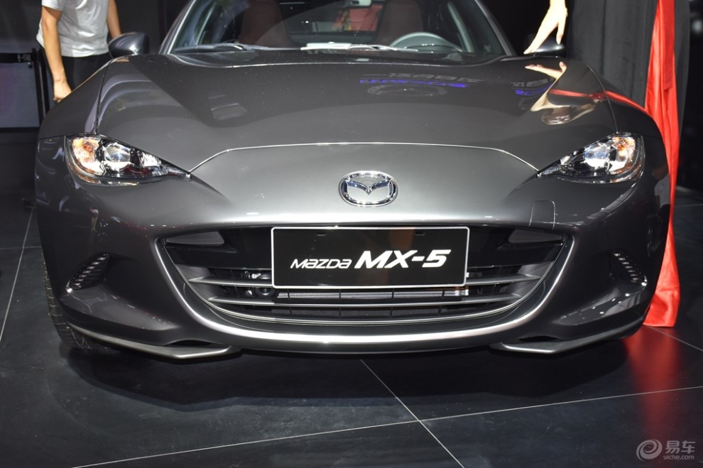 第二十届成都国际车展 瀚云实拍 一汽马自达mx-5