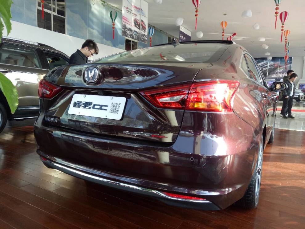 睿驰贴膜,睿驰_大山谷图库