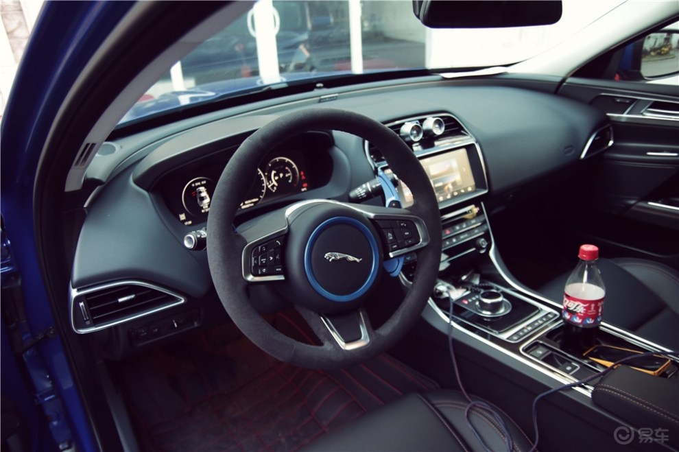 捷豹xk进口社区热点图集