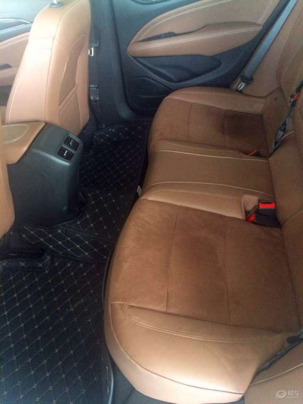 红色君威热情如火