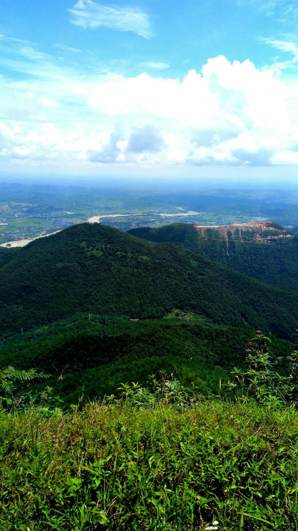 《四川长安家族》开小奔自驾游观雾山