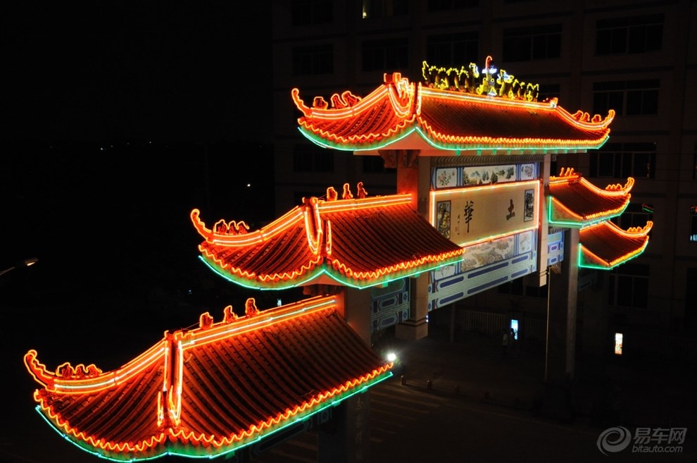 老树,老屋,老人,牌坊,河流……发现小洲村