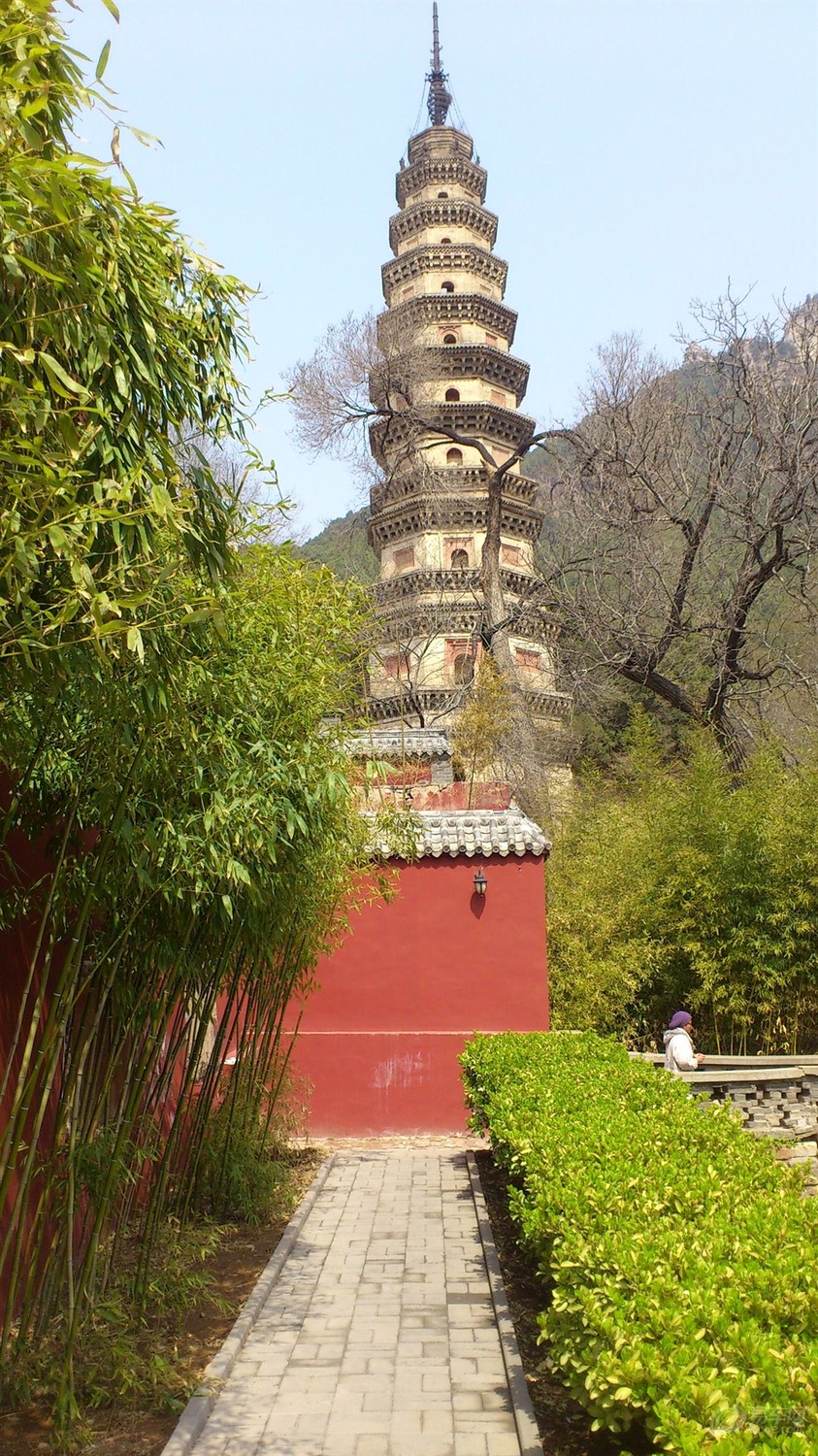 濟南靈巖寺一日遊